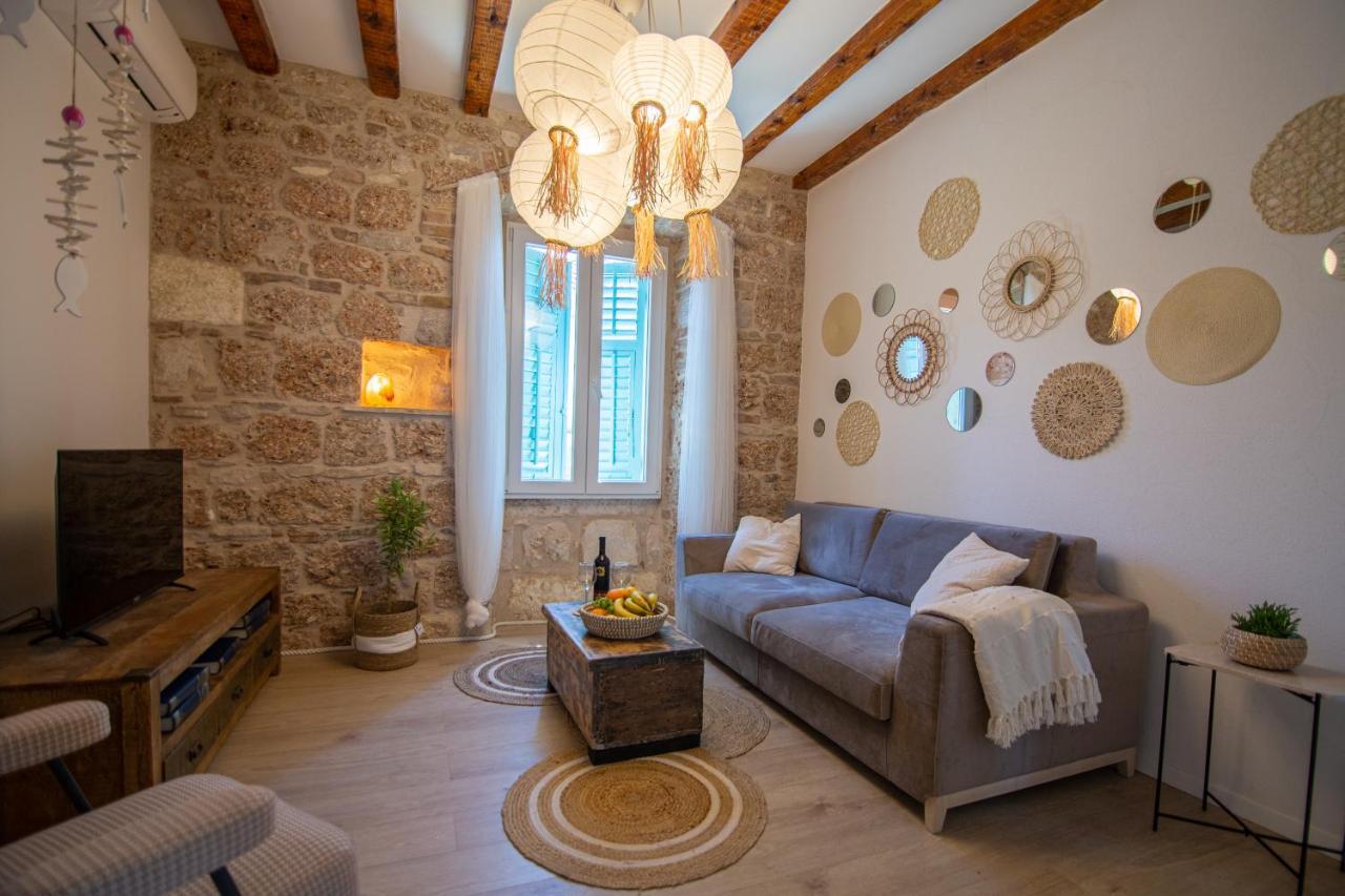 Apartments Mali Raj Komiža Dış mekan fotoğraf